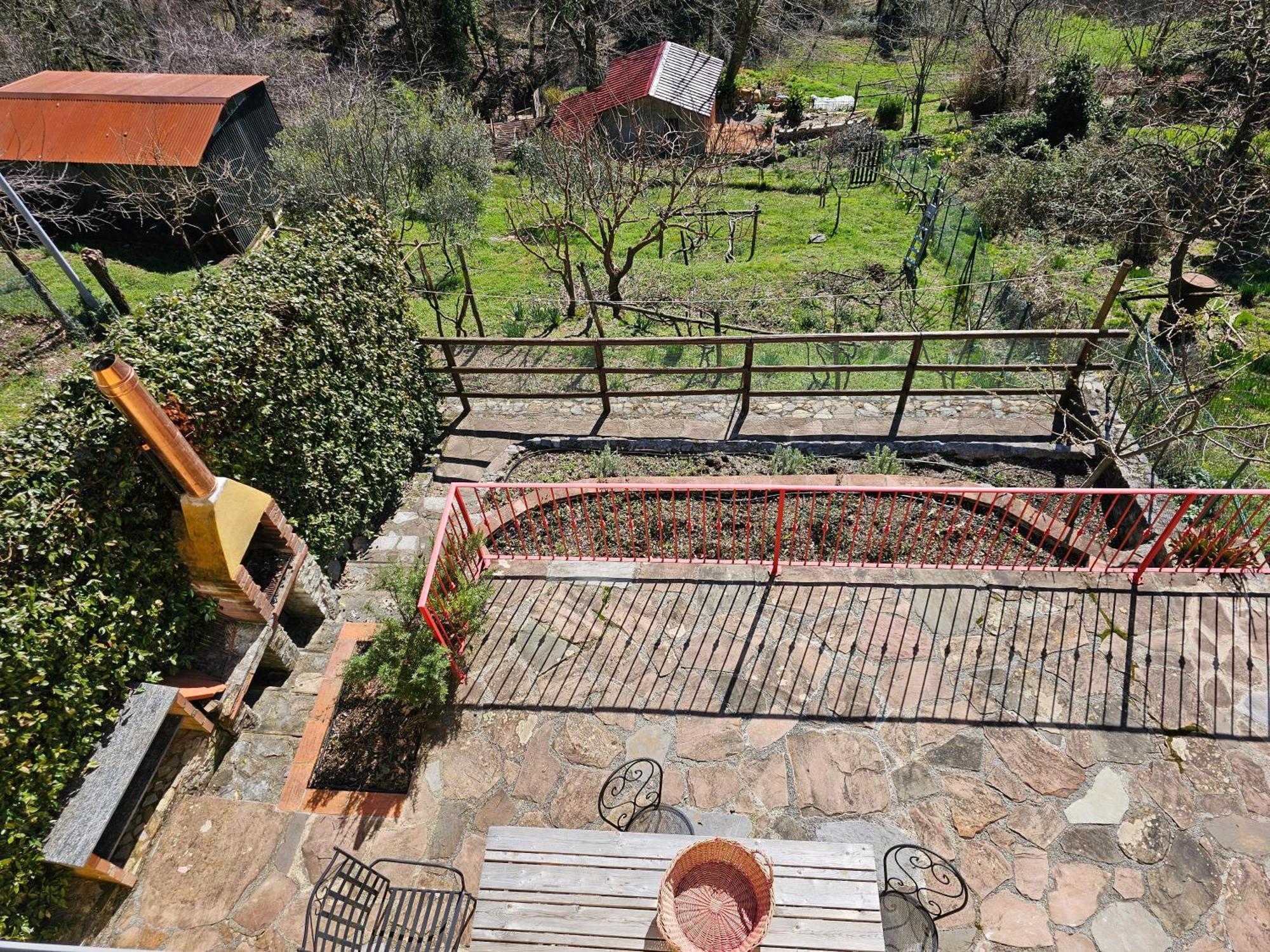 Deliziosa Casetta Sull'Appennino Toscano Montefegatesi Exterior foto